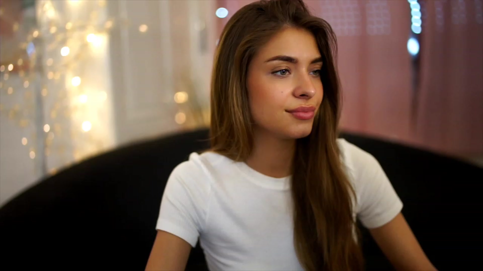 Gallery image thumbnail from Autumn_Falls's myfreecams stream on, 07/30/2023, 16:50 image 3 of 20