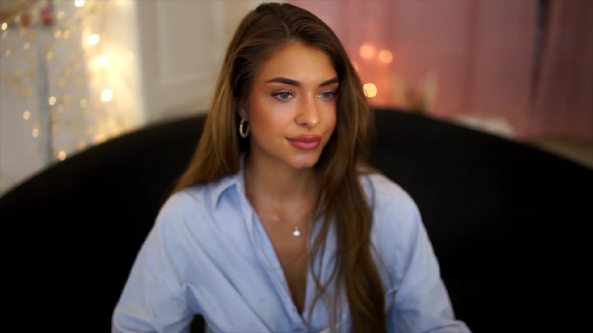Gallery image thumbnail from Autumn_Falls's myfreecams stream on, 08/05/2023, 15:04 image 16 of 20