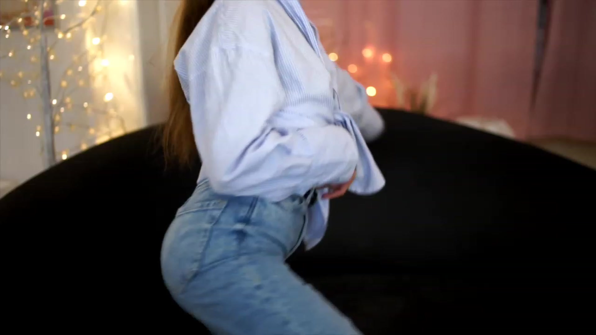 Gallery image thumbnail from Autumn_Falls's myfreecams stream on, 08/05/2023, 15:04 image 17 of 20