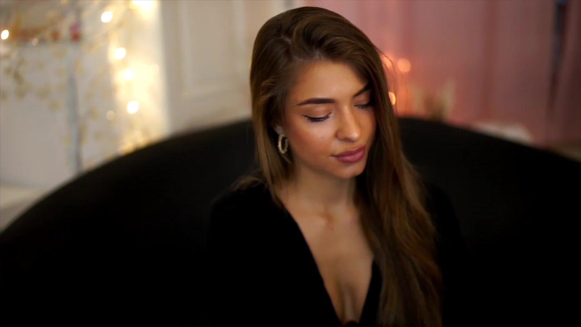 Gallery image thumbnail from Autumn_Falls's myfreecams stream on, 08/06/2023, 12:29 image 5 of 20