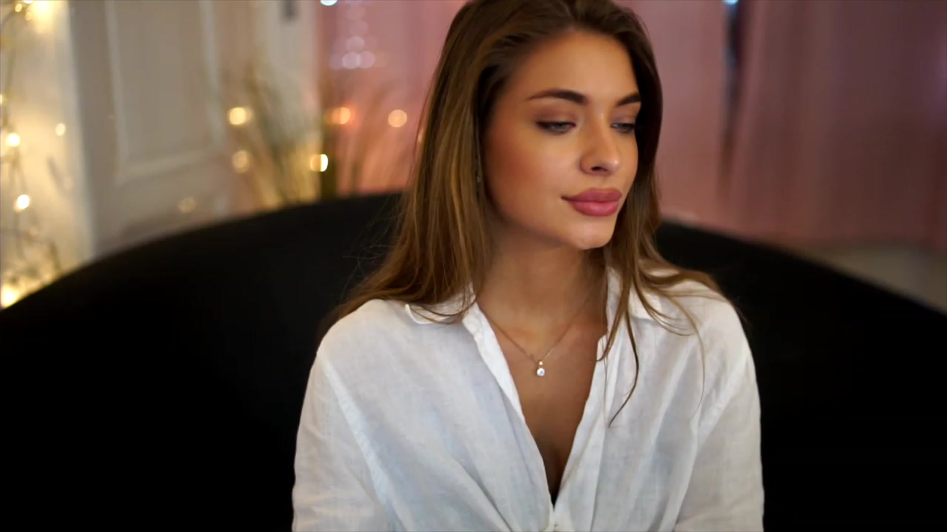 Gallery image thumbnail from Autumn_Falls's myfreecams stream on, 08/11/2023, 16:28 image 7 of 20