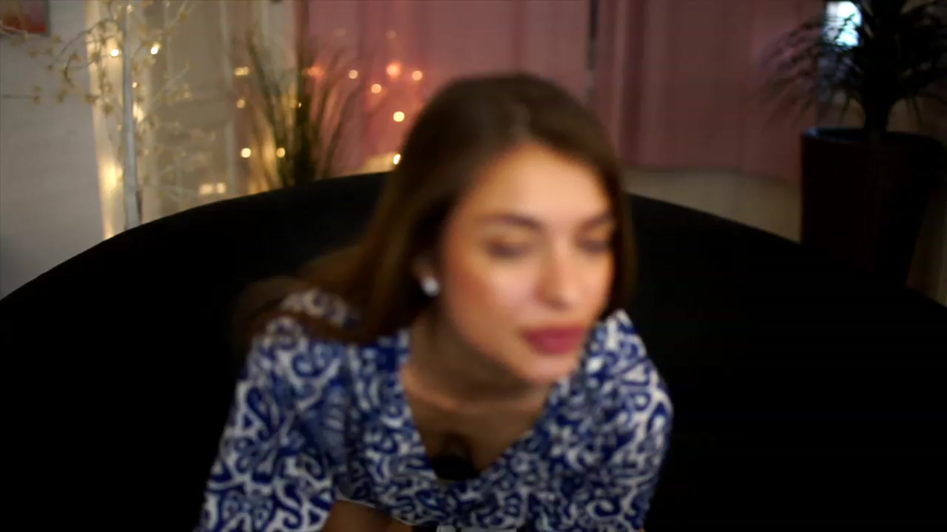 Gallery image thumbnail from Autumn_Falls's myfreecams stream on, 08/14/2023, 17:58 image 7 of 20