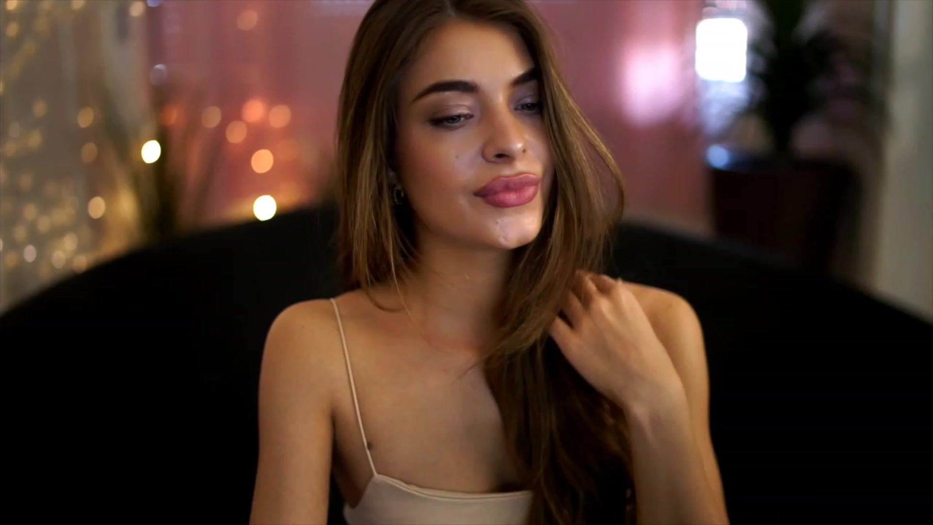 Gallery image thumbnail from Autumn_Falls's myfreecams stream on, 08/26/2023, 13:38 image 2 of 20