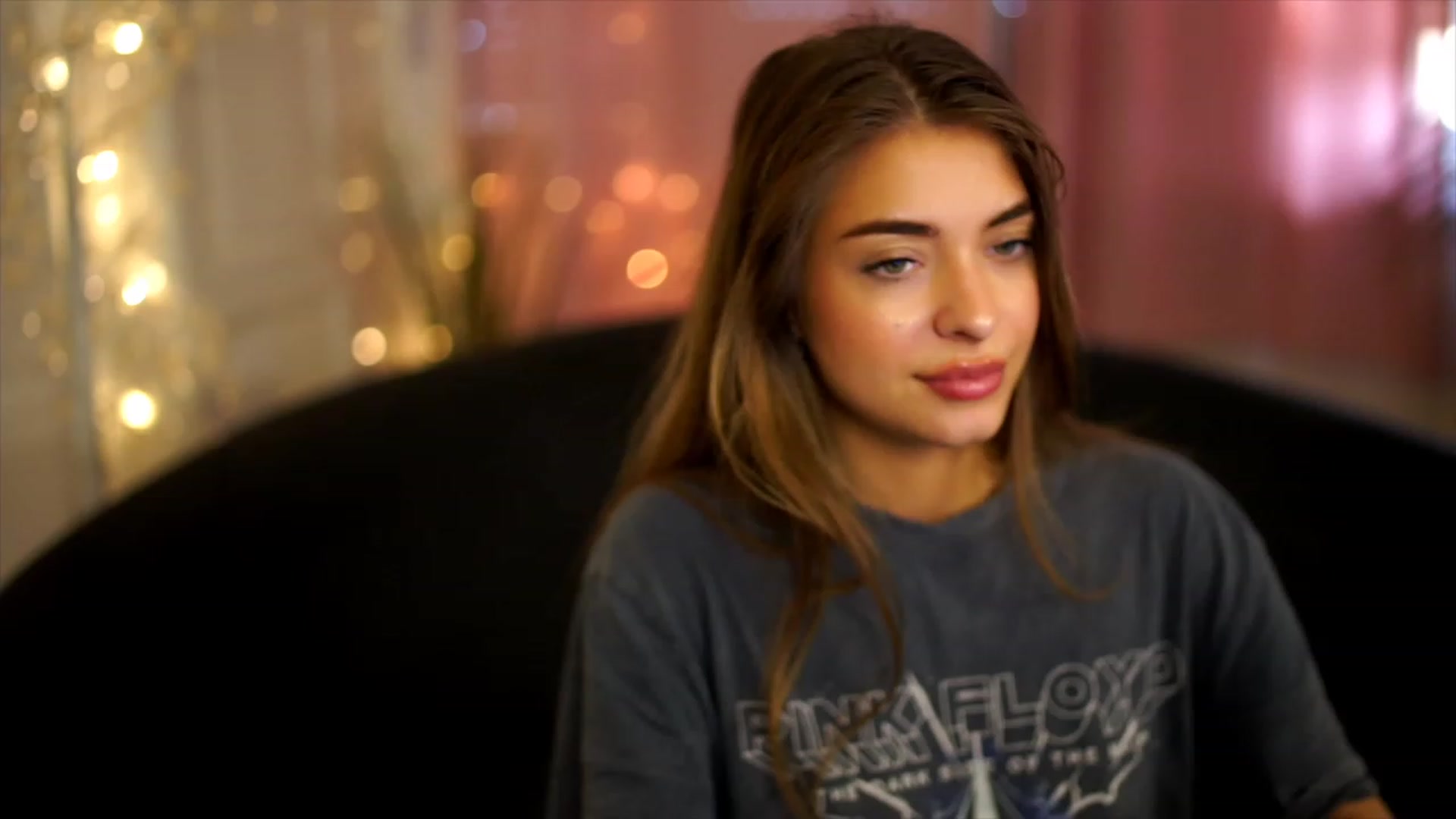 Gallery image thumbnail from Autumn_Falls's myfreecams stream on, 09/12/2023, 11:47 image 18 of 20