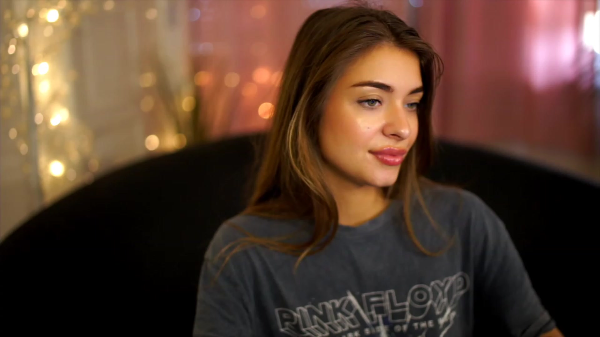 Gallery image thumbnail from Autumn_Falls's myfreecams stream on, 09/12/2023, 11:47 image 10 of 20