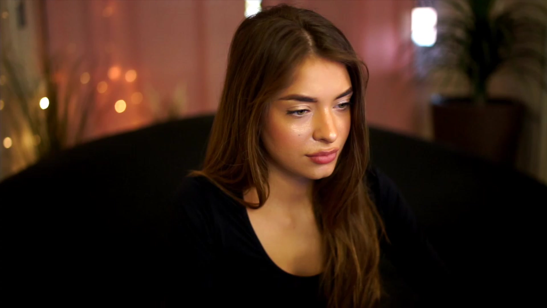 Gallery image thumbnail from Autumn_Falls's myfreecams stream on, 09/23/2023, 14:57 image 8 of 20