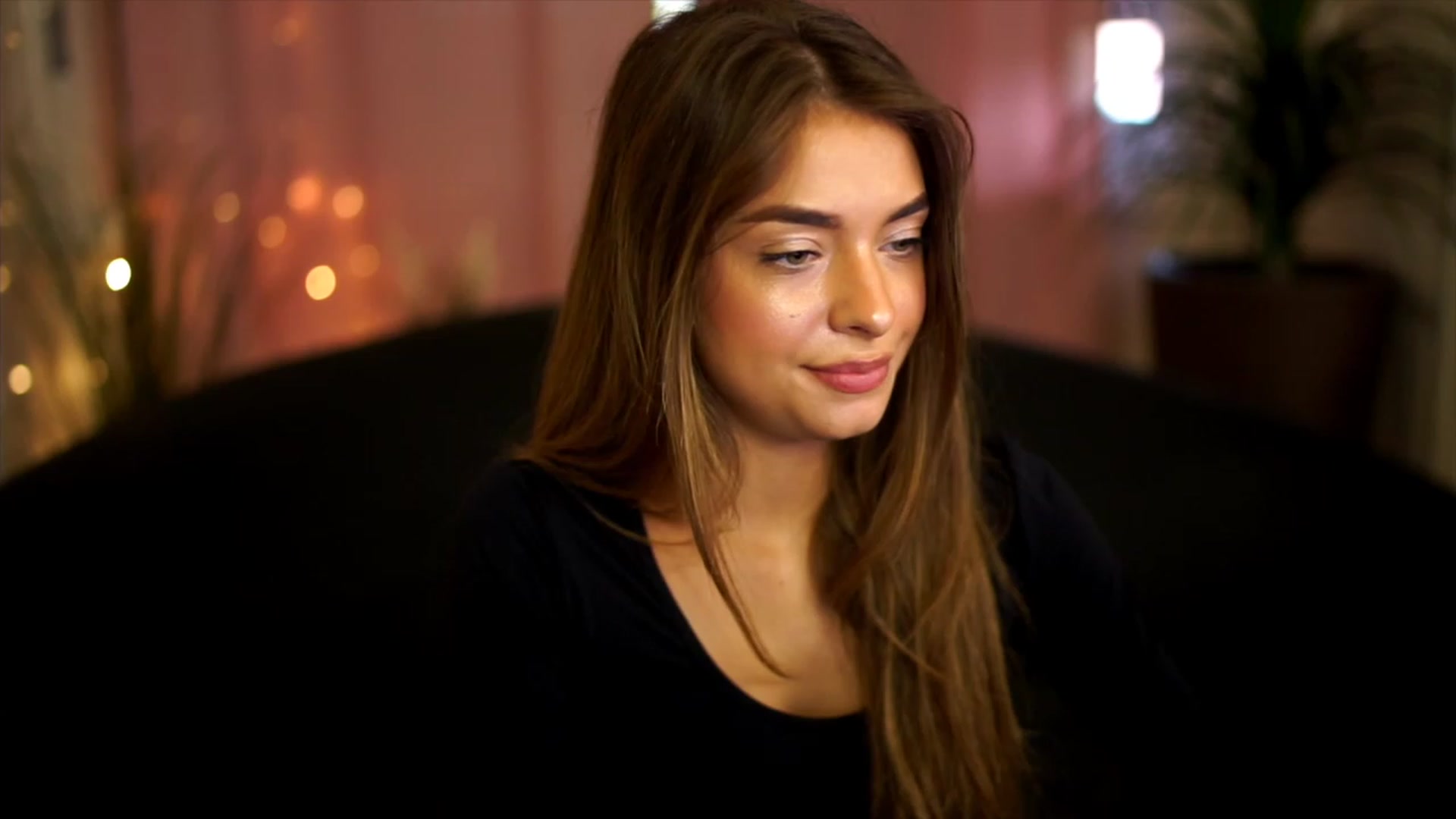 Gallery image thumbnail from Autumn_Falls's myfreecams stream on, 09/23/2023, 14:57 image 12 of 20