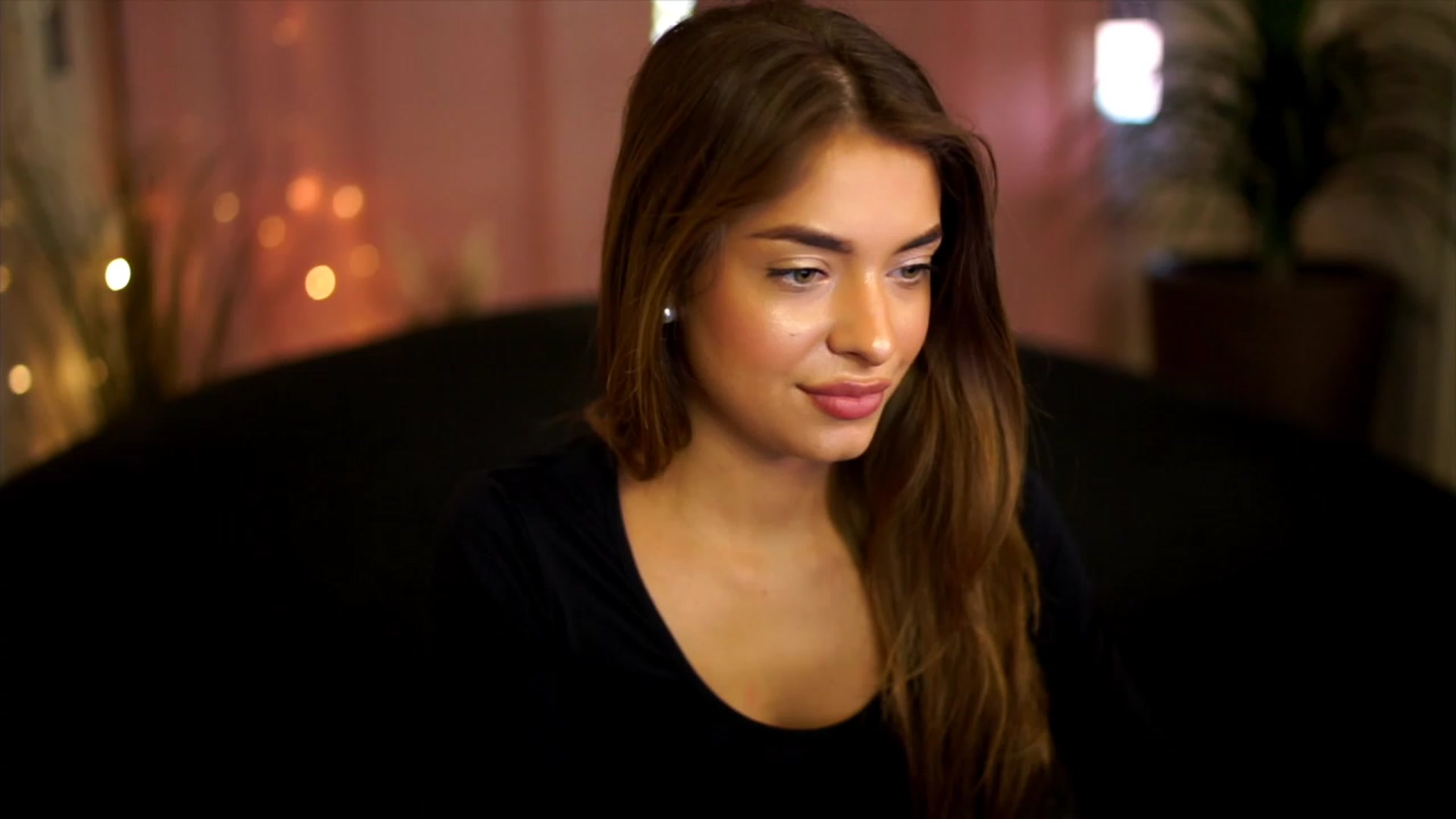 Gallery image thumbnail from Autumn_Falls's myfreecams stream on, 09/23/2023, 14:57 image 1 of 20