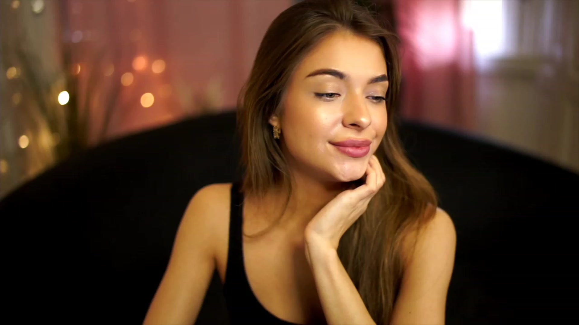 Gallery image thumbnail from Autumn_Falls's myfreecams stream on, 10/10/2023, 13:33 image 12 of 20