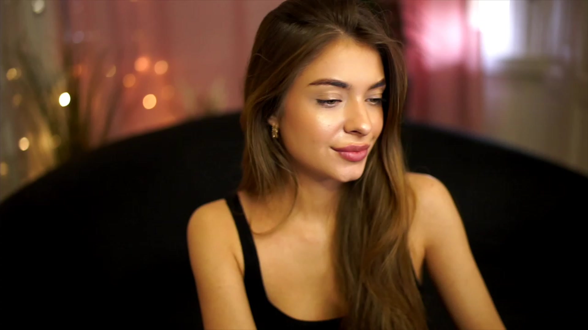 Gallery image thumbnail from Autumn_Falls's myfreecams stream on, 10/10/2023, 13:33 image 11 of 20