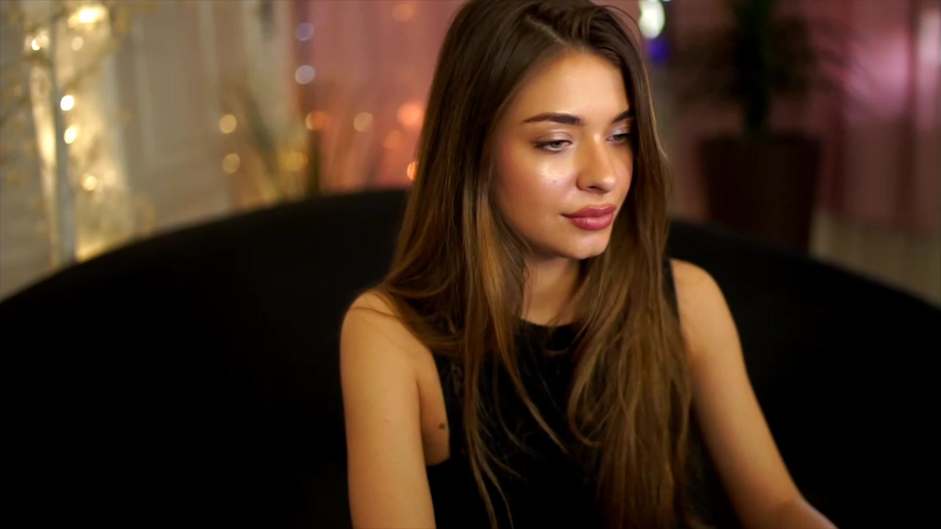 Gallery image thumbnail from Autumn_Falls's myfreecams stream on, 10/24/2023, 11:54 image 19 of 20