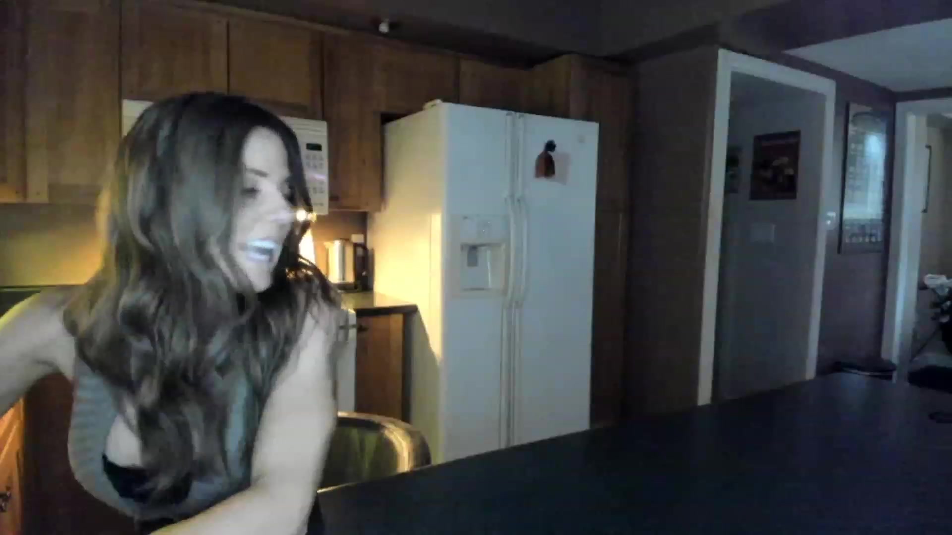 Gallery image thumbnail from Auvrielle's myfreecams stream on, 11/15/2022, 16:45 image 10 of 20