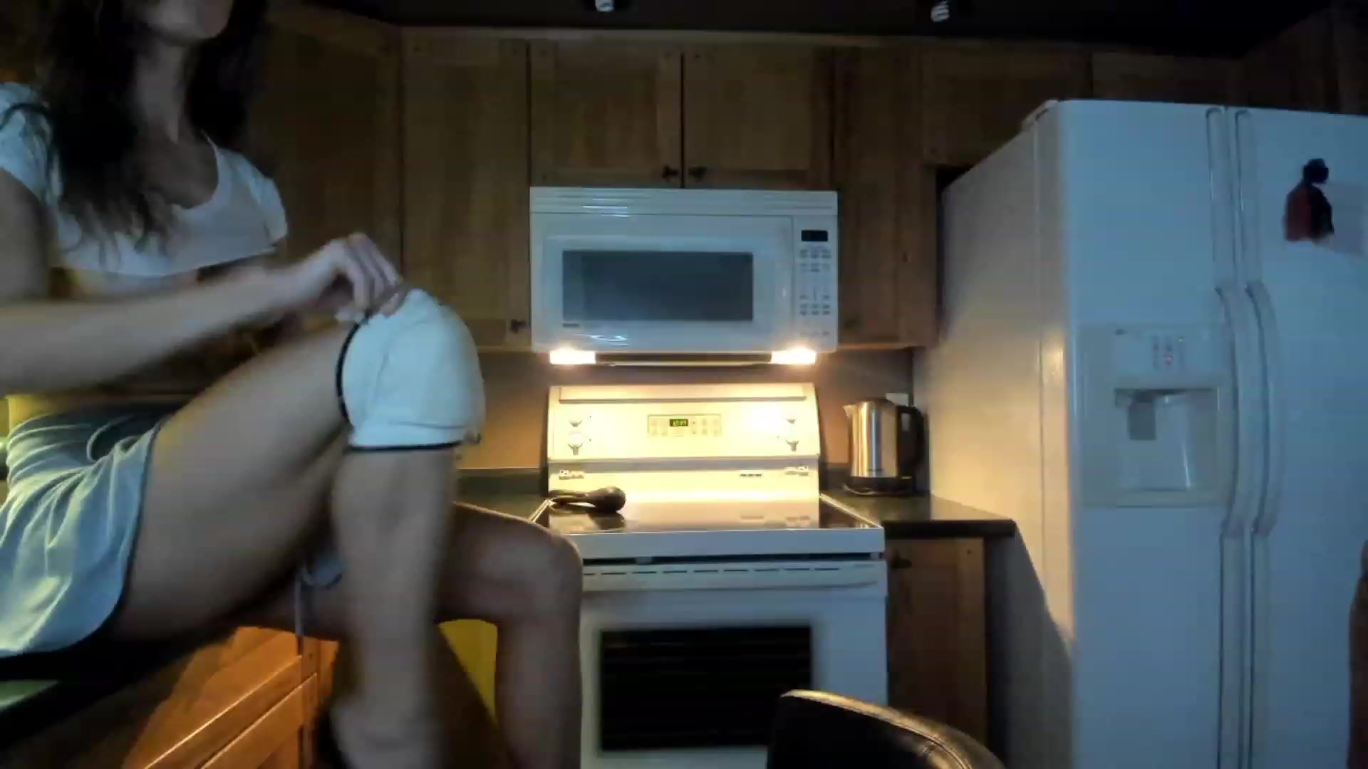 Gallery image thumbnail from Auvrielle's myfreecams stream on, 11/17/2022, 18:19 image 15 of 20