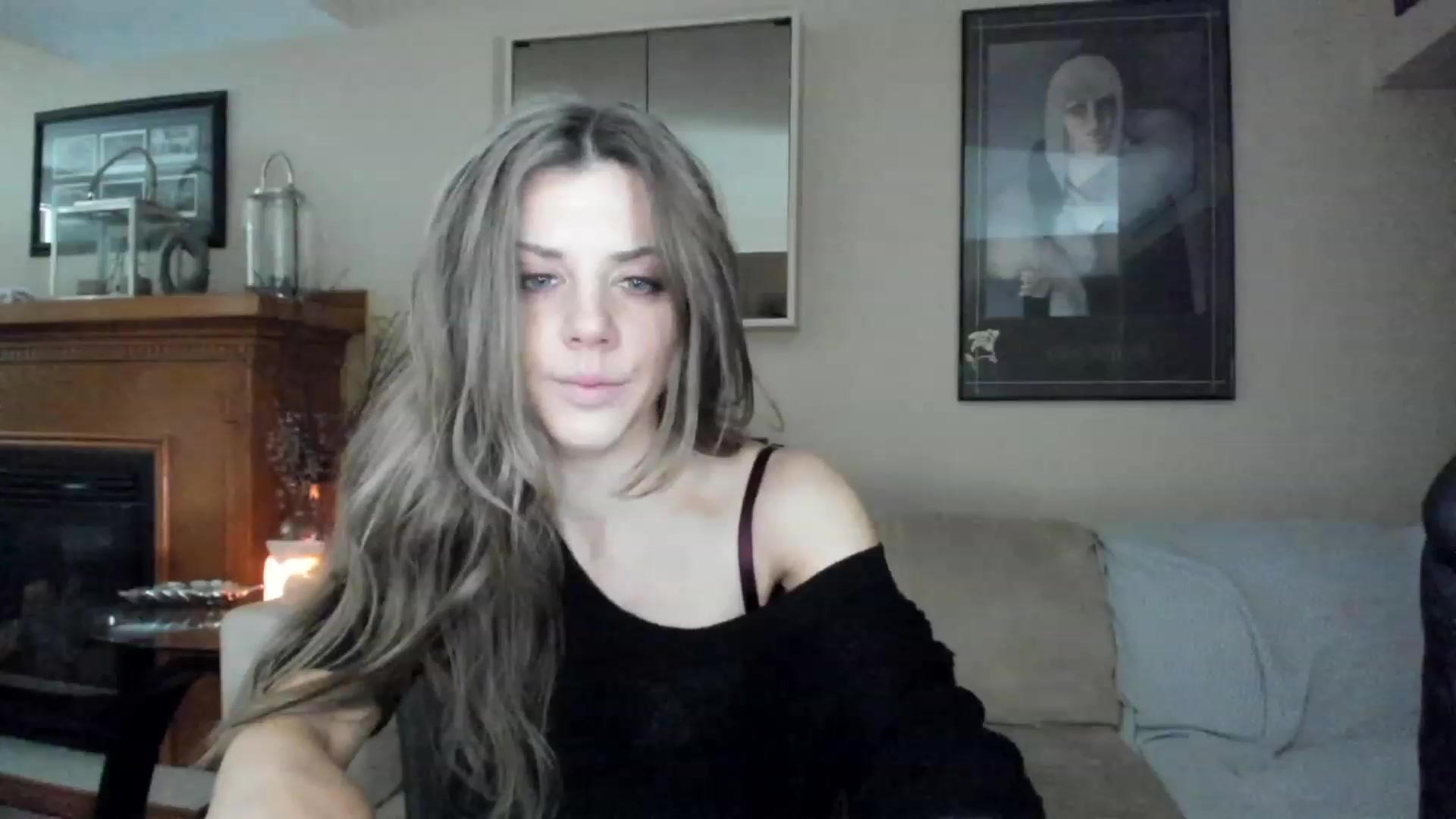 Gallery image thumbnail from Auvrielle's myfreecams stream on, 11/18/2022, 19:08 image 3 of 20