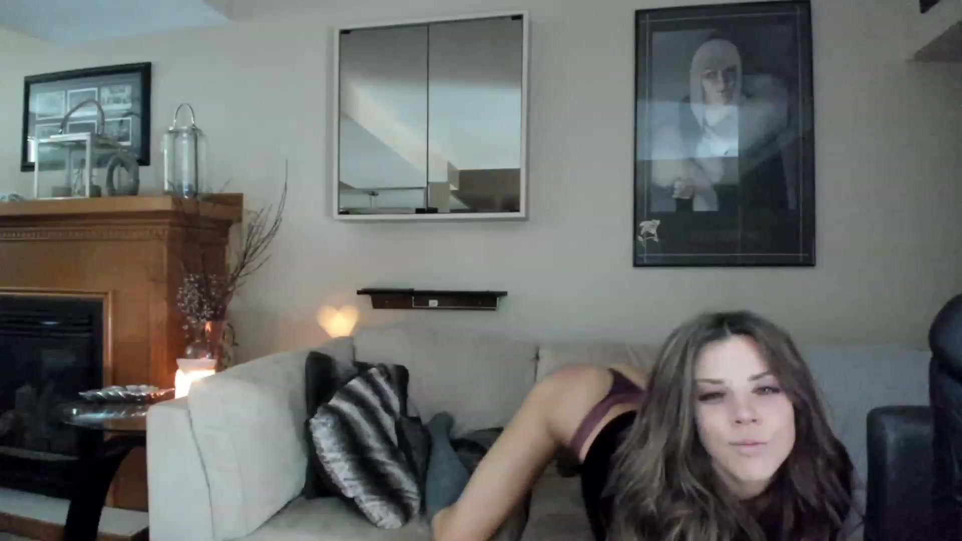 Gallery image thumbnail from Auvrielle's myfreecams stream on, 11/18/2022, 19:08 image 4 of 20
