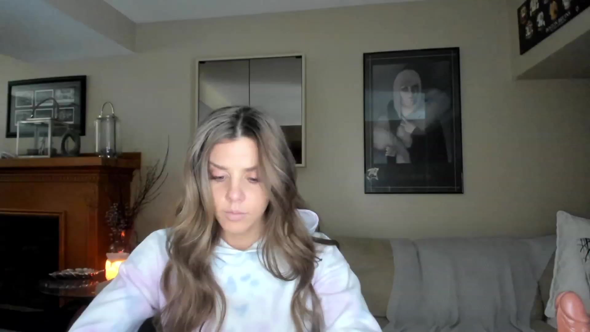 Gallery image thumbnail from Auvrielle's myfreecams stream on, 11/21/2022, 16:34 image 9 of 20