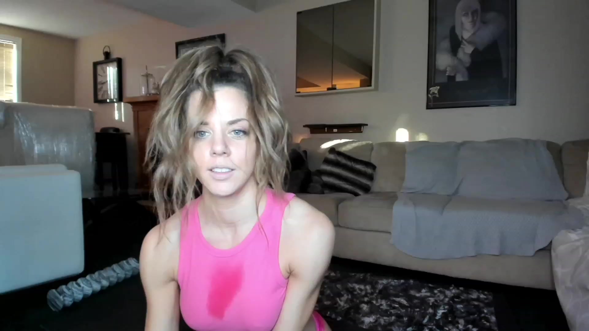 Gallery image thumbnail from Auvrielle's myfreecams stream on, 11/26/2022, 20:41 image 9 of 20