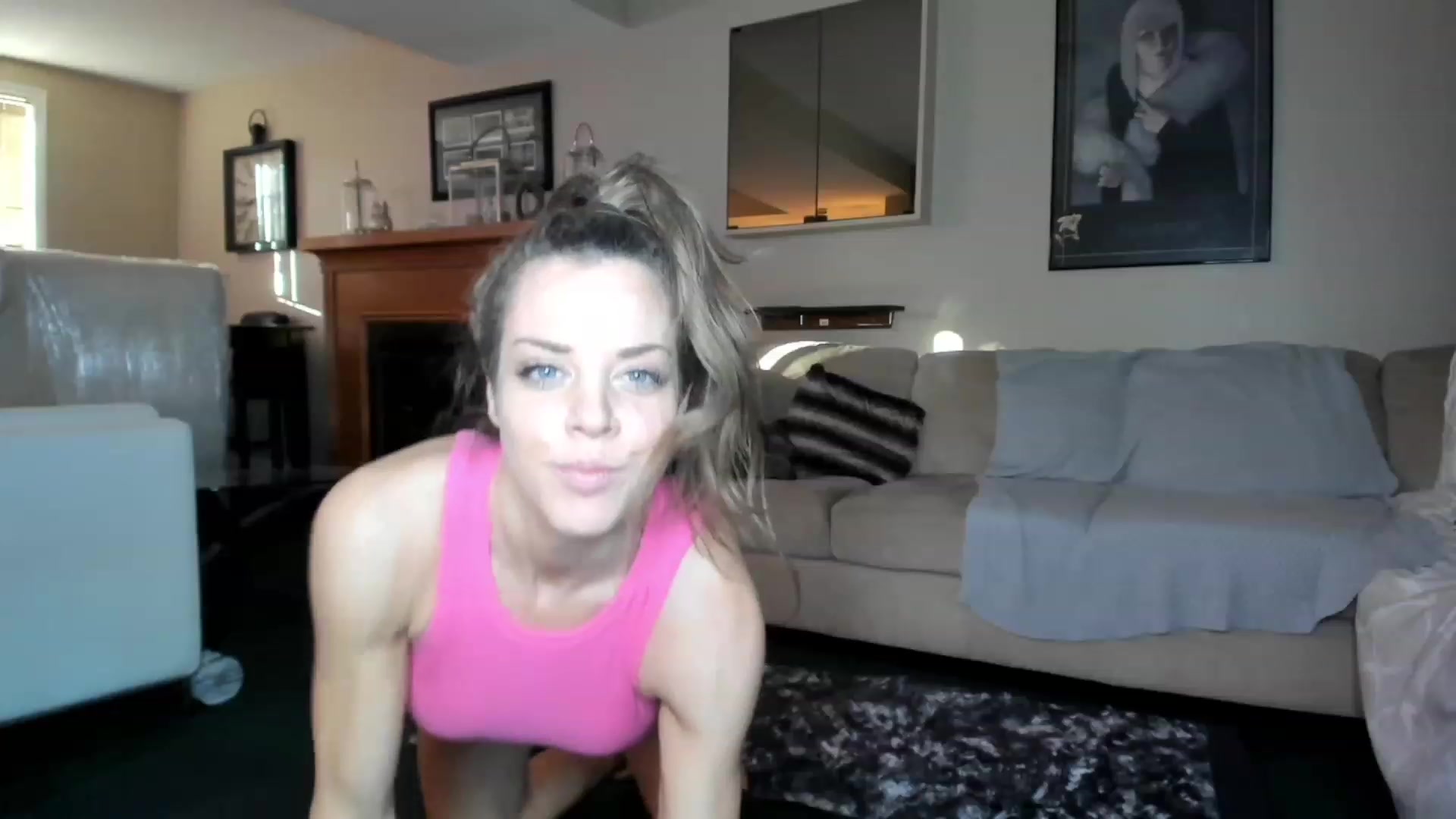 Gallery image thumbnail from Auvrielle's myfreecams stream on, 11/26/2022, 20:41 image 6 of 20