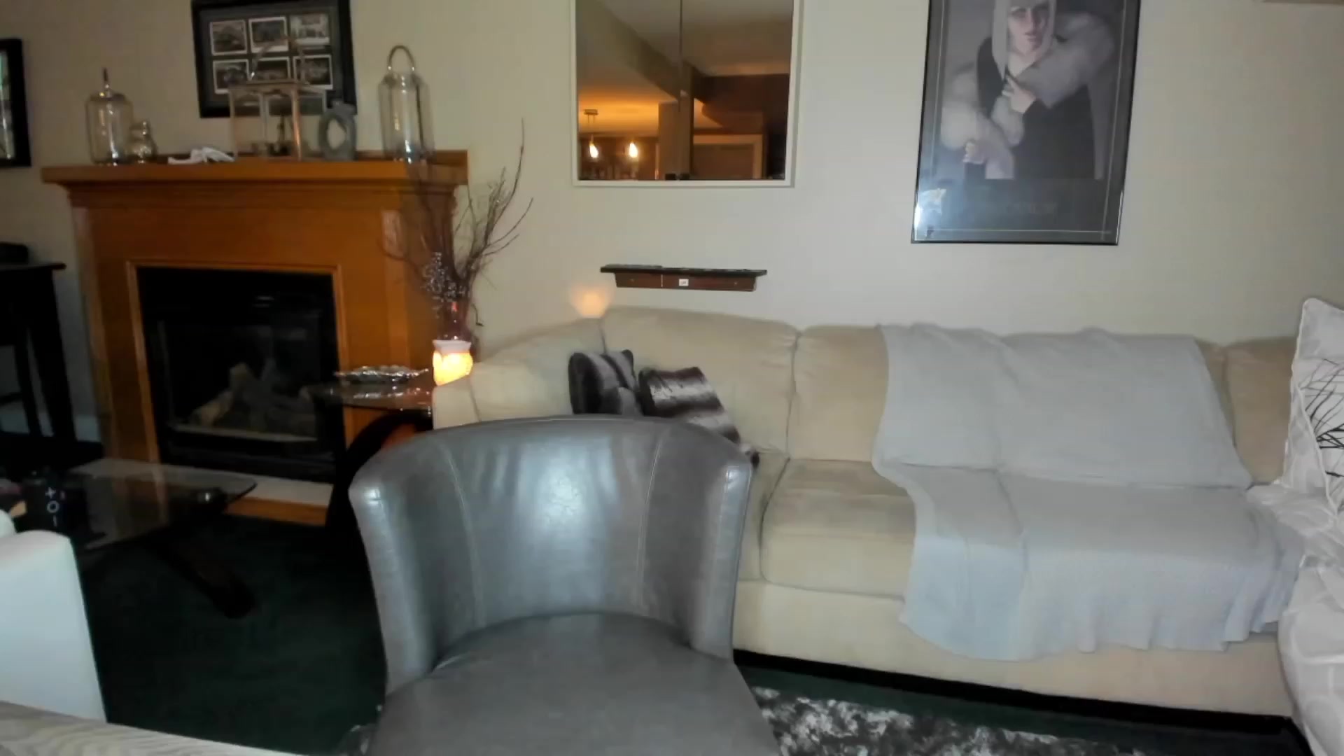 Gallery image thumbnail from Auvrielle's myfreecams stream on, 11/27/2022, 16:55 image 19 of 20