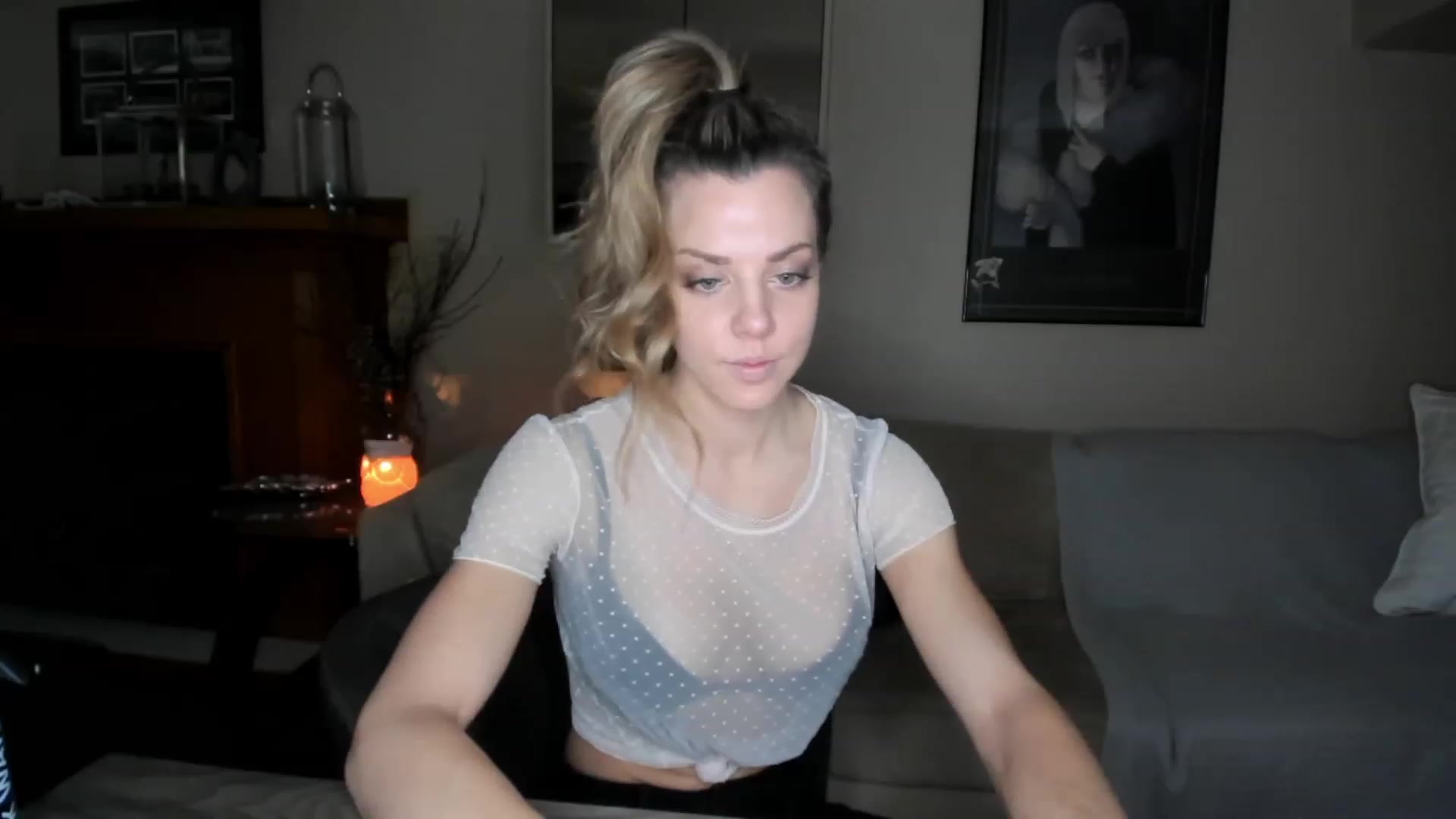 Gallery image thumbnail from Auvrielle's myfreecams stream on, 01/06/2023, 16:23 image 11 of 20
