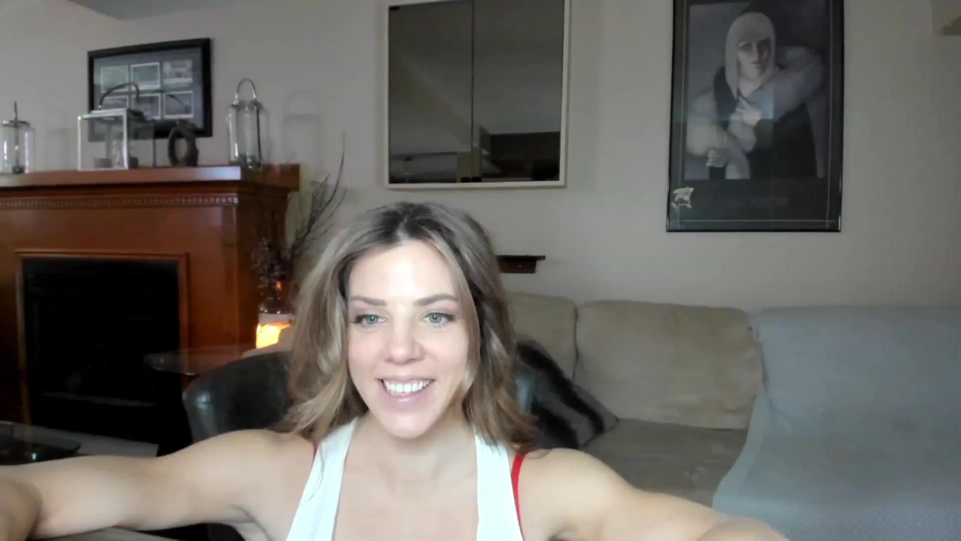 Gallery image thumbnail from Auvrielle's myfreecams stream on, 01/27/2023, 16:10 image 12 of 20