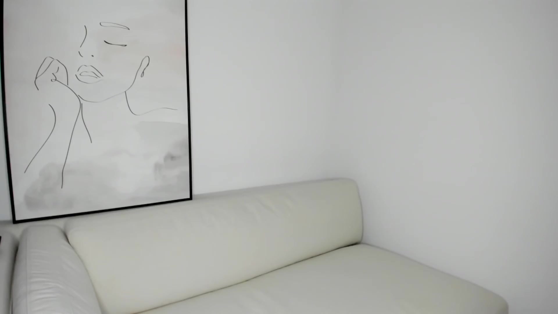Gallery image thumbnail from Auvrielle's myfreecams stream on, 07/19/2023, 18:29 image 10 of 20