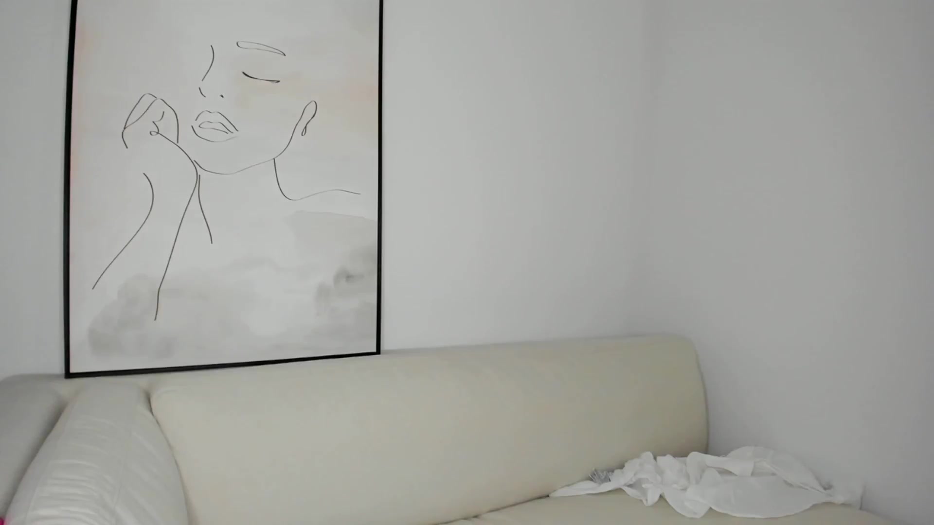 Gallery image thumbnail from Auvrielle's myfreecams stream on, 07/27/2023, 19:17 image 13 of 20
