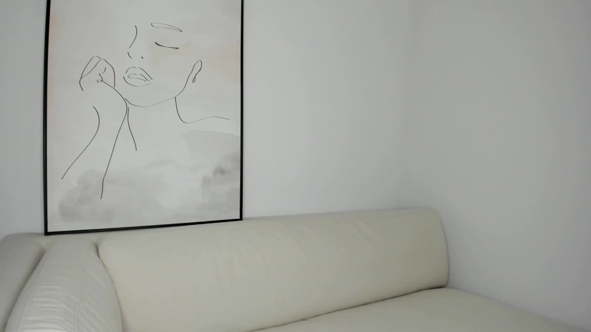 Gallery image thumbnail from Auvrielle's myfreecams stream on, 07/27/2023, 19:17 image 16 of 20
