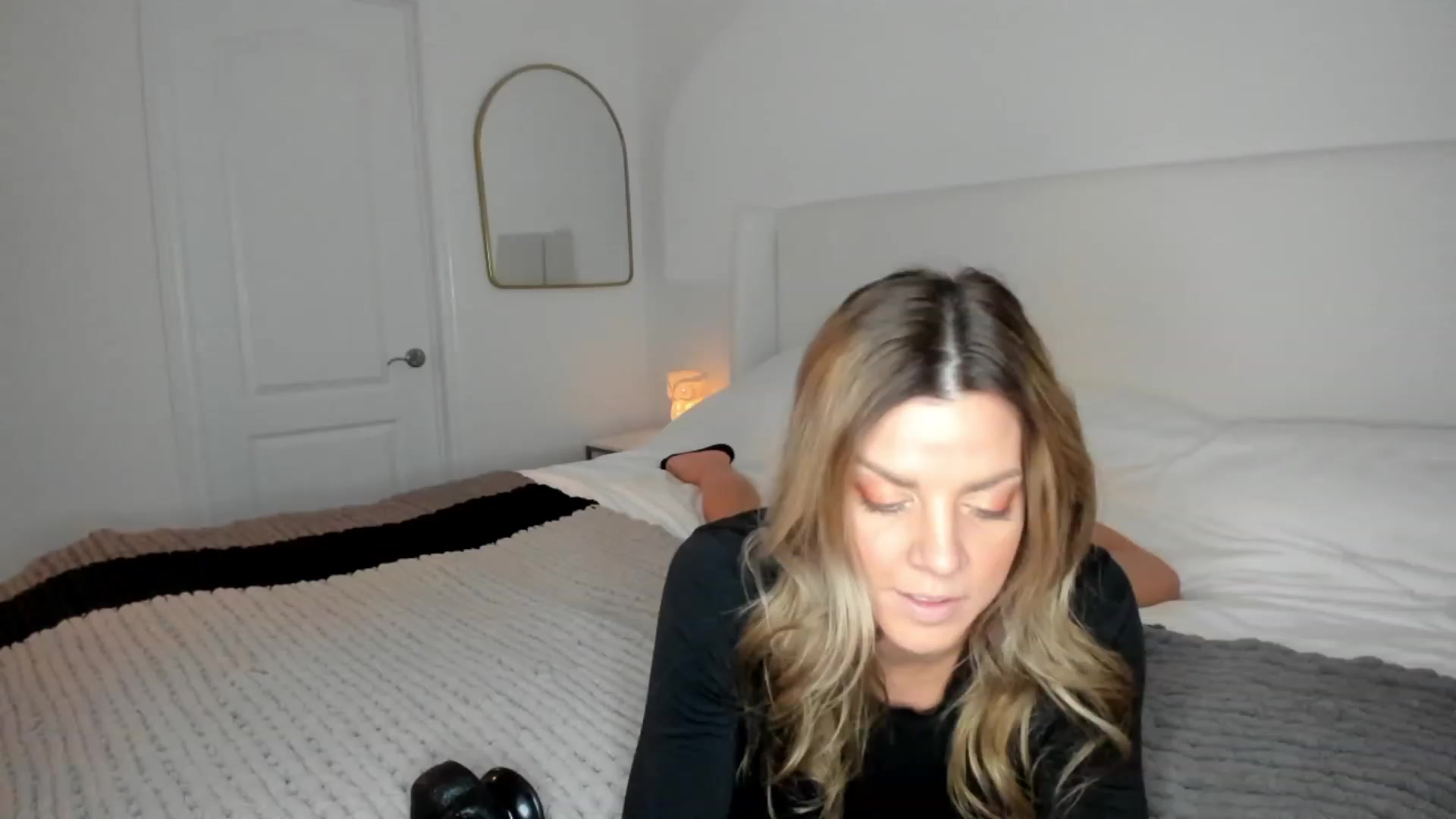 Gallery image thumbnail from Auvrielle's myfreecams stream on, 11/02/2023, 16:23 image 10 of 20