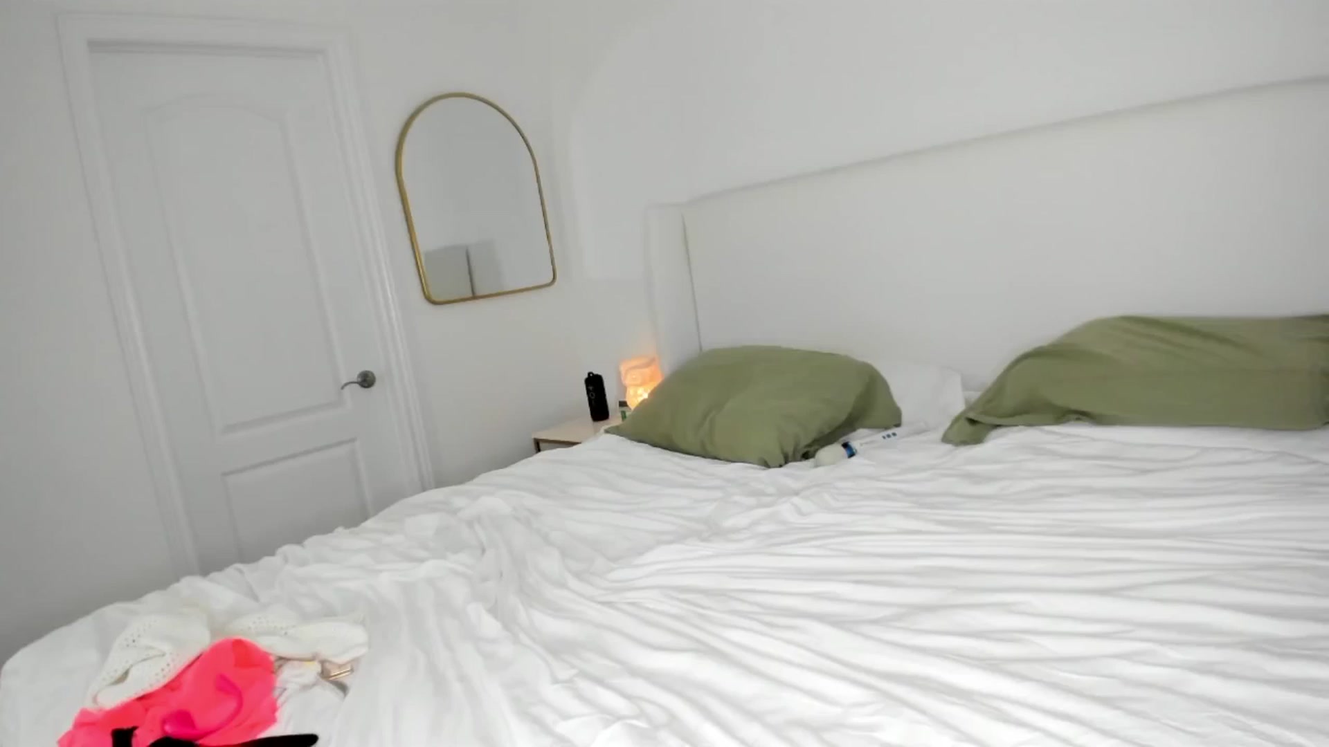 Gallery image thumbnail from Auvrielle's myfreecams stream on, 07/08/2024, 19:02 image 16 of 20