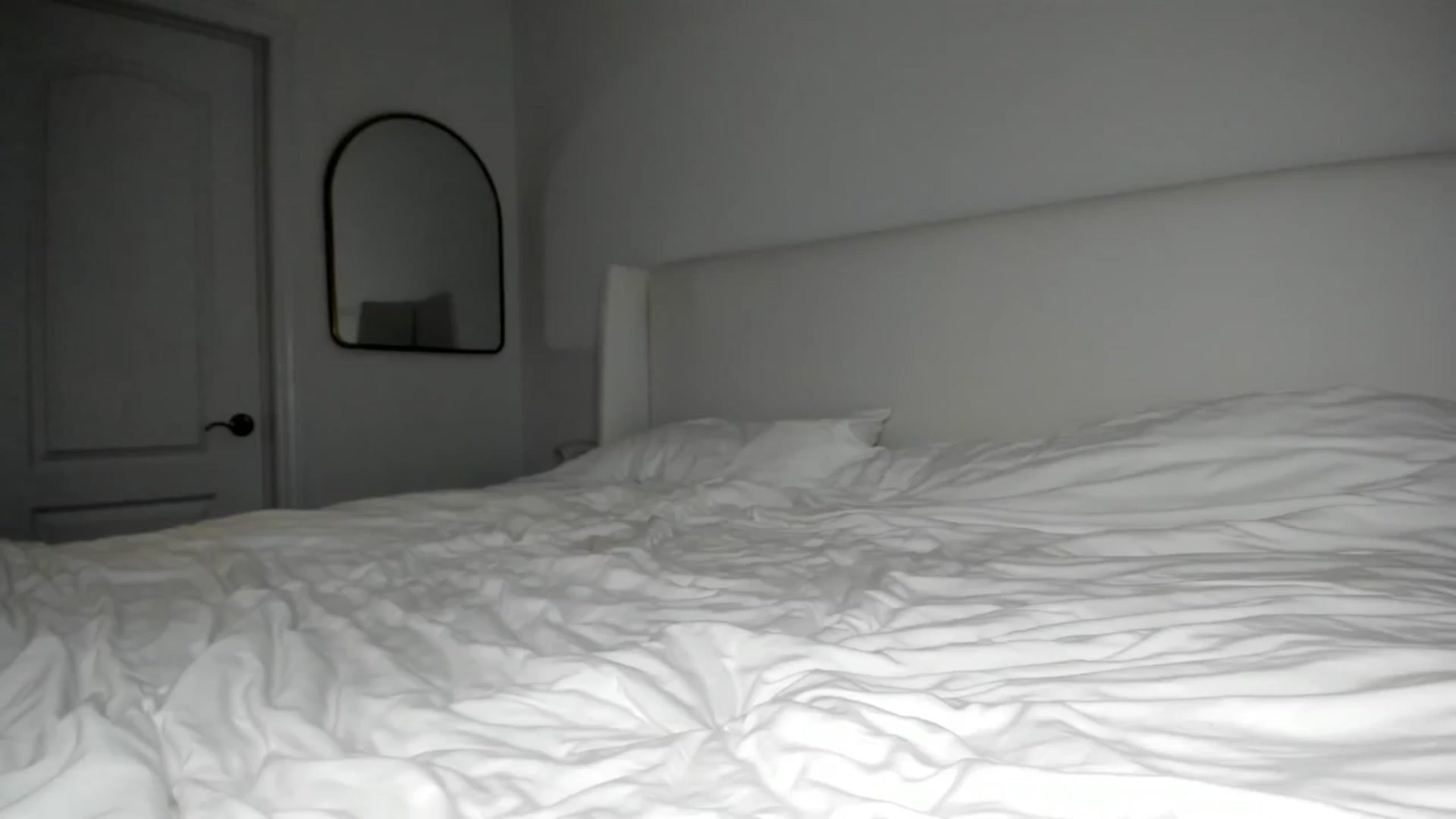 Gallery image thumbnail from Auvrielle's myfreecams stream on, 11/01/2024, 14:25 image 18 of 20