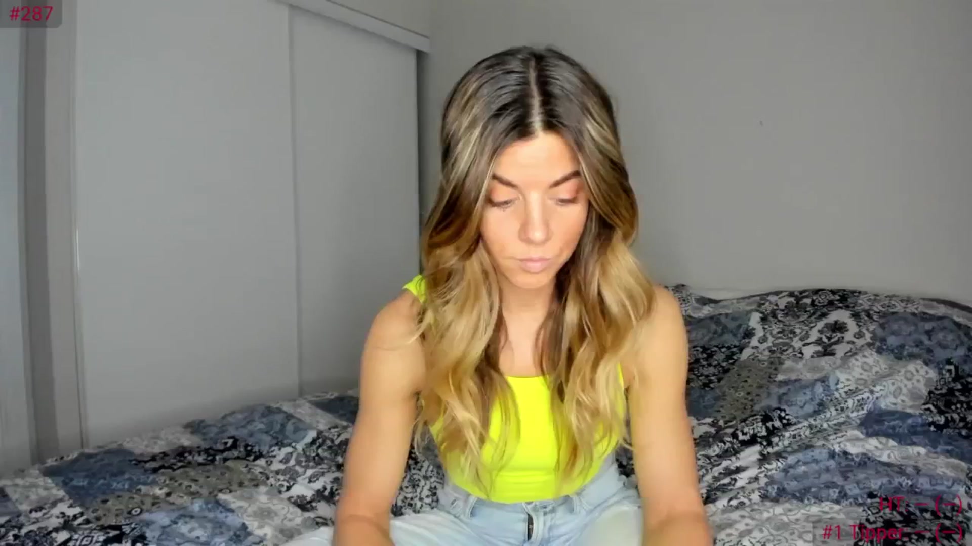 Gallery image thumbnail from Auvrielle's myfreecams stream on, 03/15/2025, 21:23 image 1 of 20