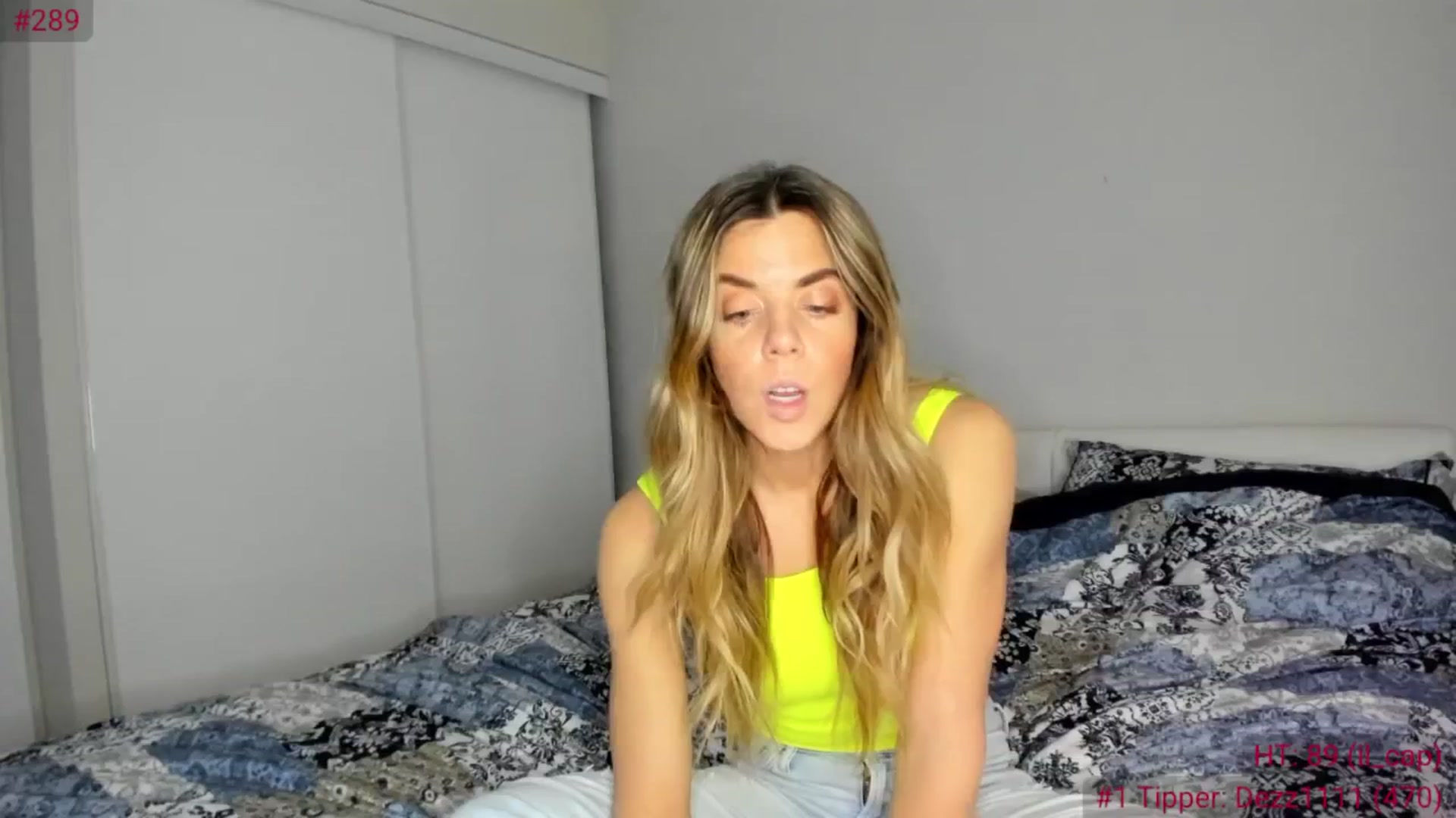 Gallery image thumbnail from Auvrielle's myfreecams stream on, 03/15/2025, 21:23 image 13 of 20