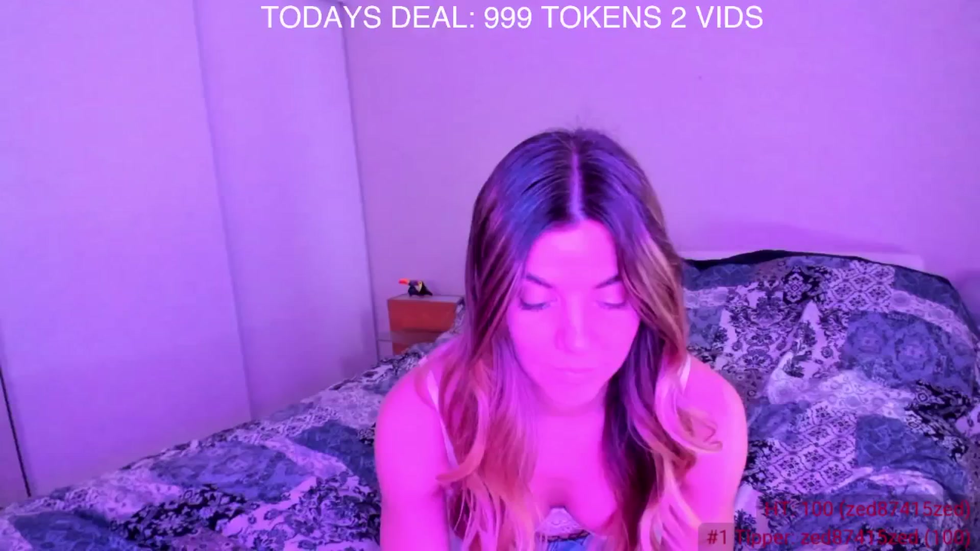 Gallery image thumbnail from Auvrielle's myfreecams stream on, 04/29/2025, 17:05 image 5 of 20