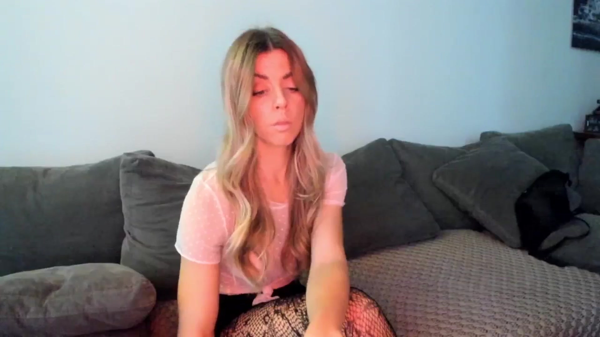 Gallery image thumbnail from Auvrielle's myfreecams stream on, 01/28/2026, 14:21 image 14 of 20