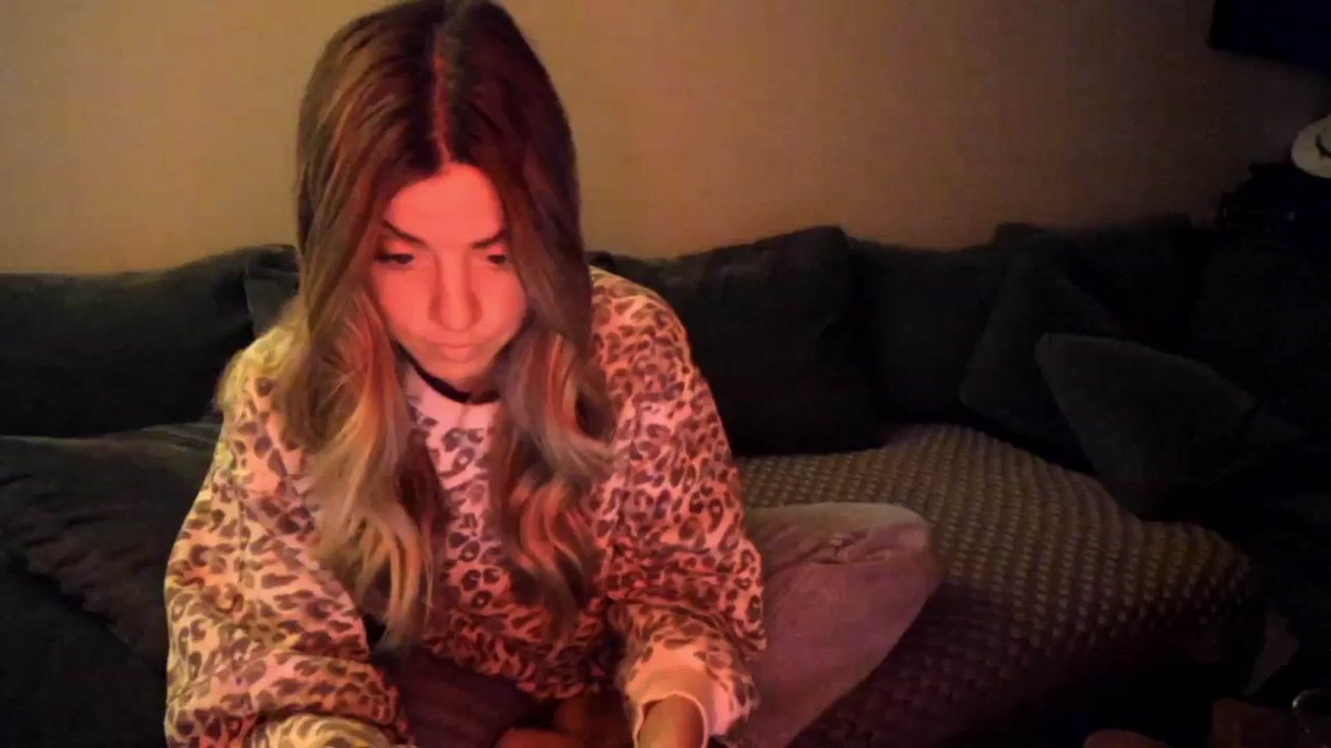 Gallery image thumbnail from Auvrielle's myfreecams stream on, 01/29/2026, 15:10 image 3 of 20