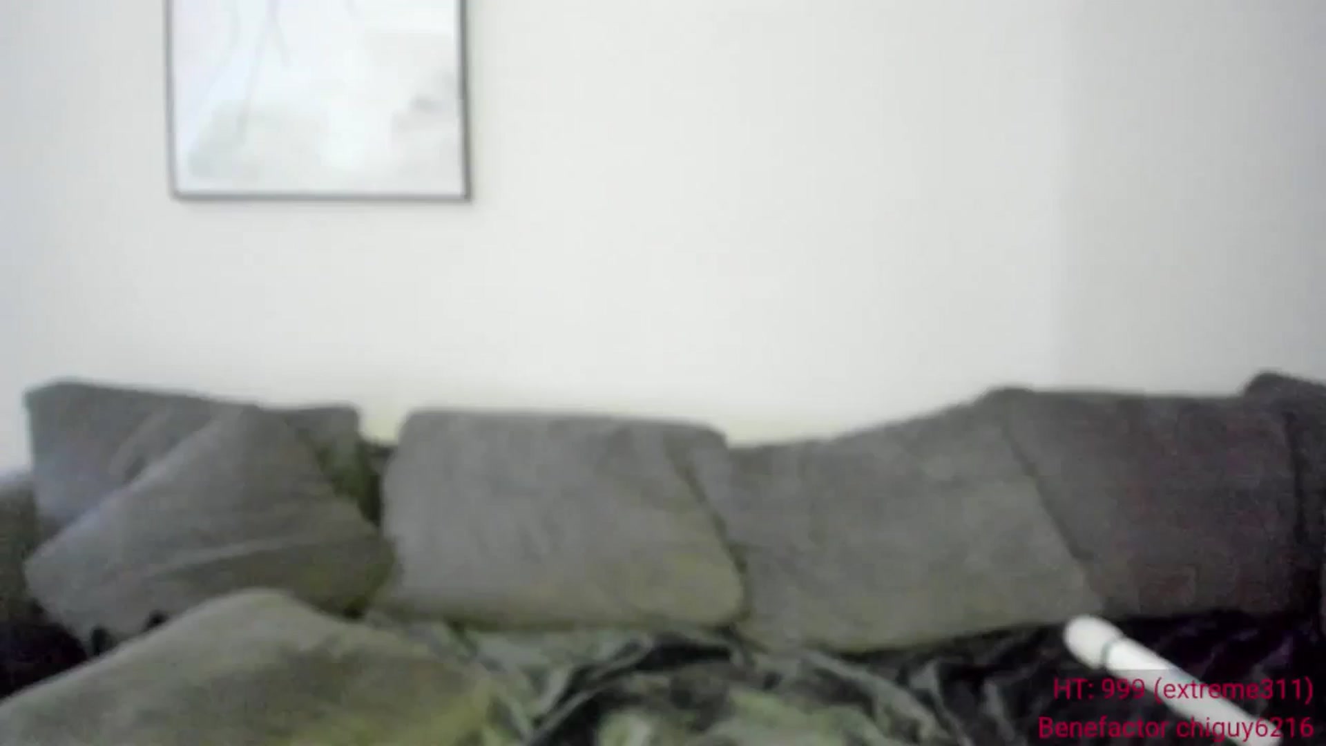 Gallery image thumbnail from Auvrielle's myfreecams stream on, 04/06/2026, 18:06 image 7 of 20