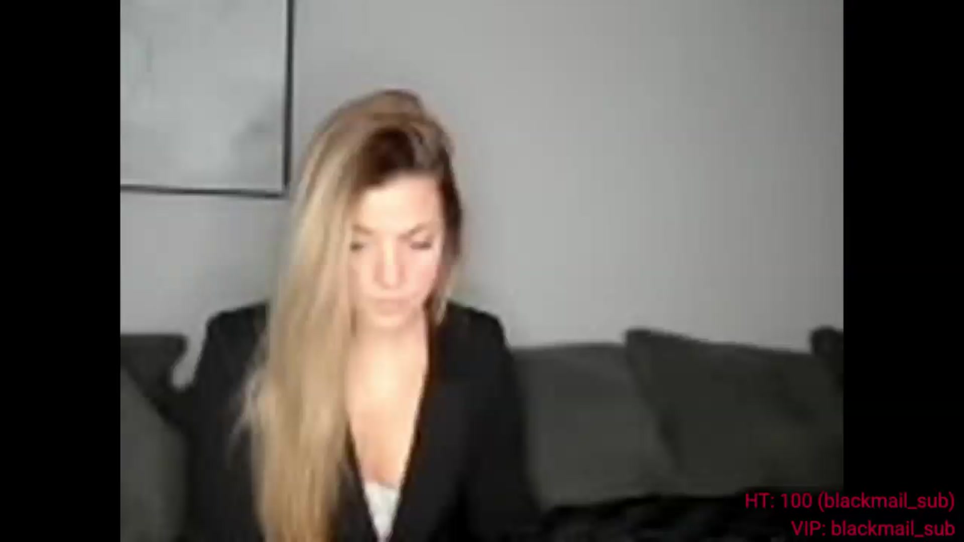 Gallery image thumbnail from Auvrielle's myfreecams stream on, 05/13/2026, 13:43 image 19 of 20