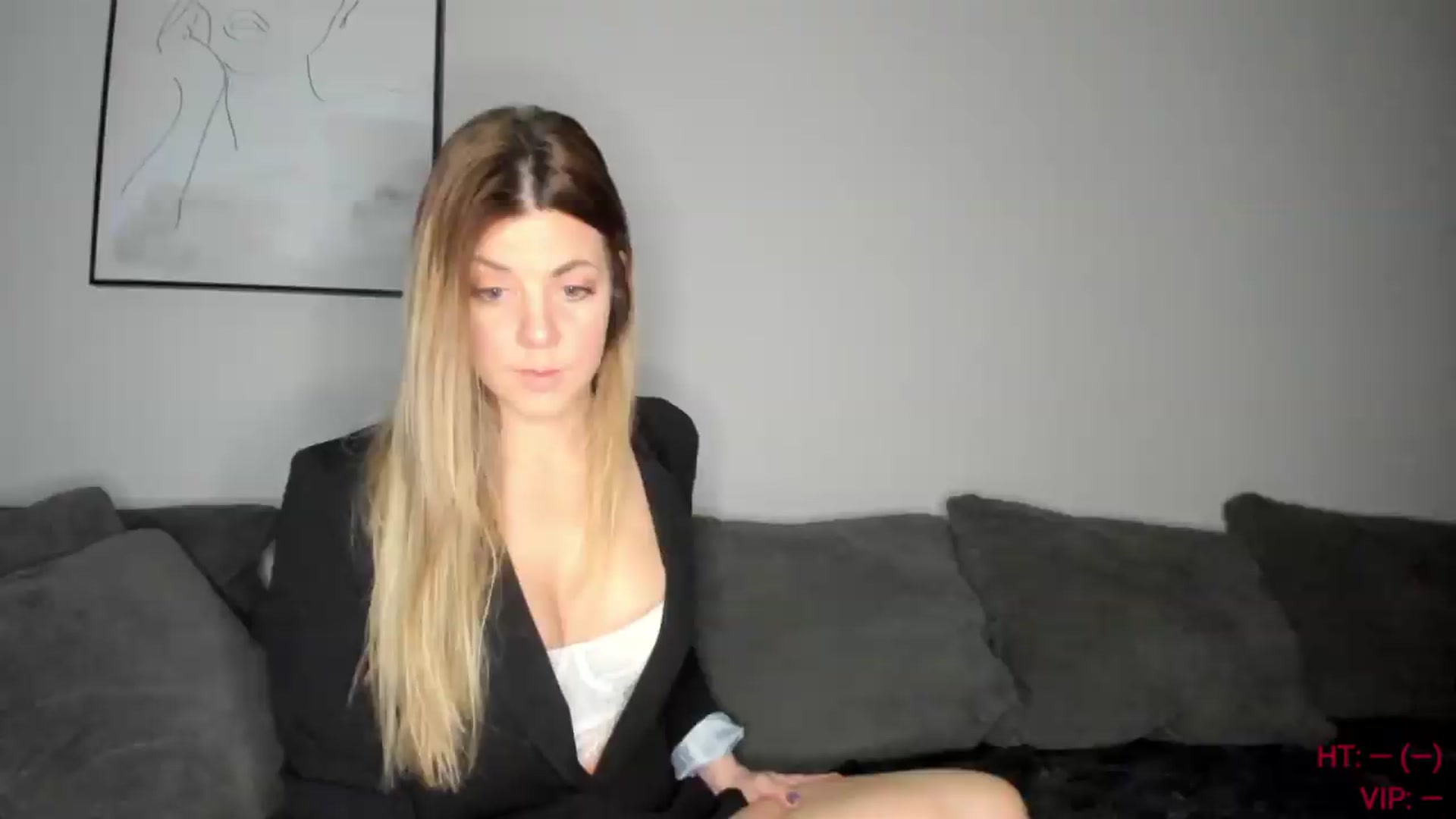 Gallery image thumbnail from Auvrielle's myfreecams stream on, 05/13/2026, 13:43 image 2 of 20