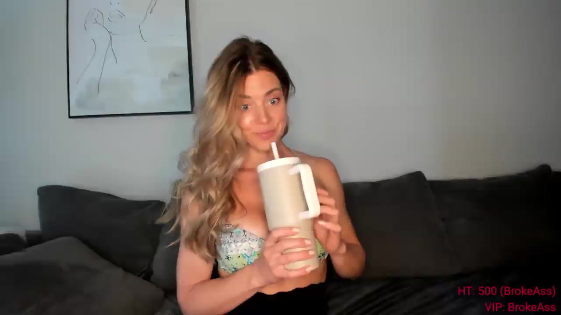 Gallery image thumbnail from Auvrielle's myfreecams stream on, 06/11/2026, 15:59 image 1 of 20