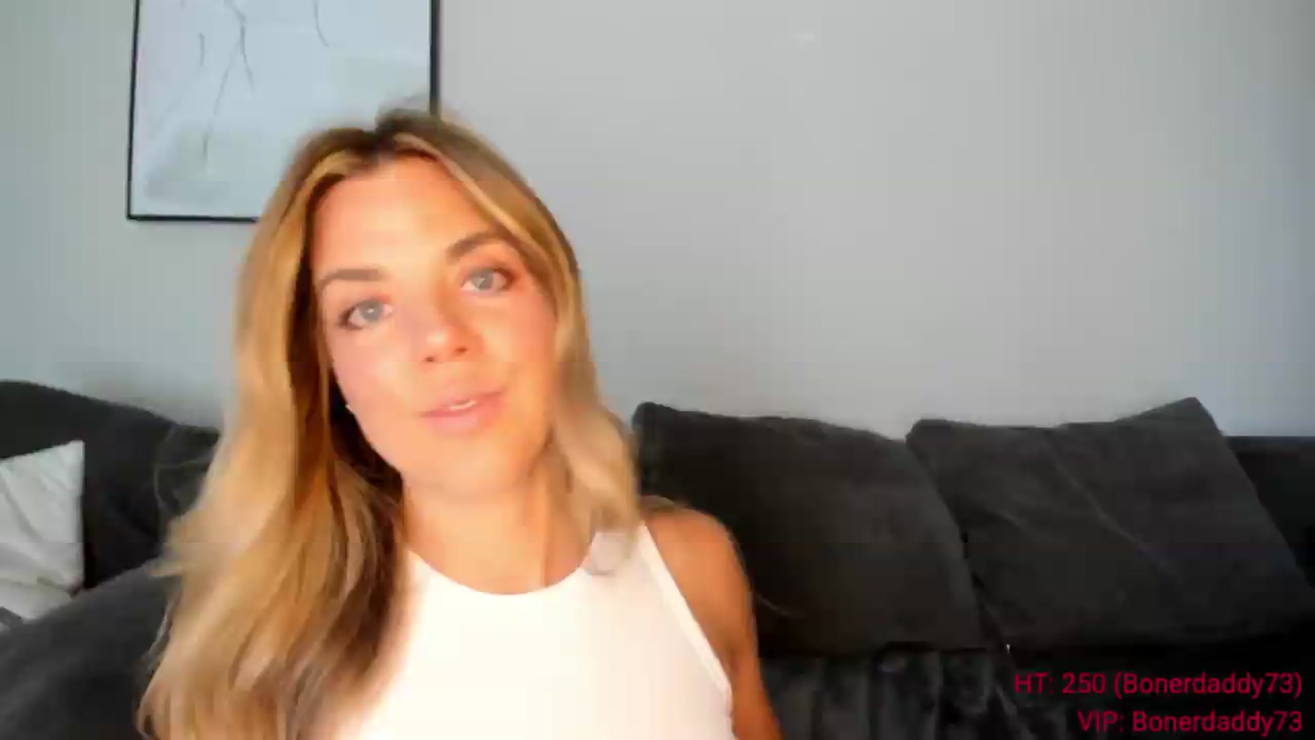 Gallery image thumbnail from Auvrielle's myfreecams stream on, 06/24/2026, 15:39 image 4 of 20