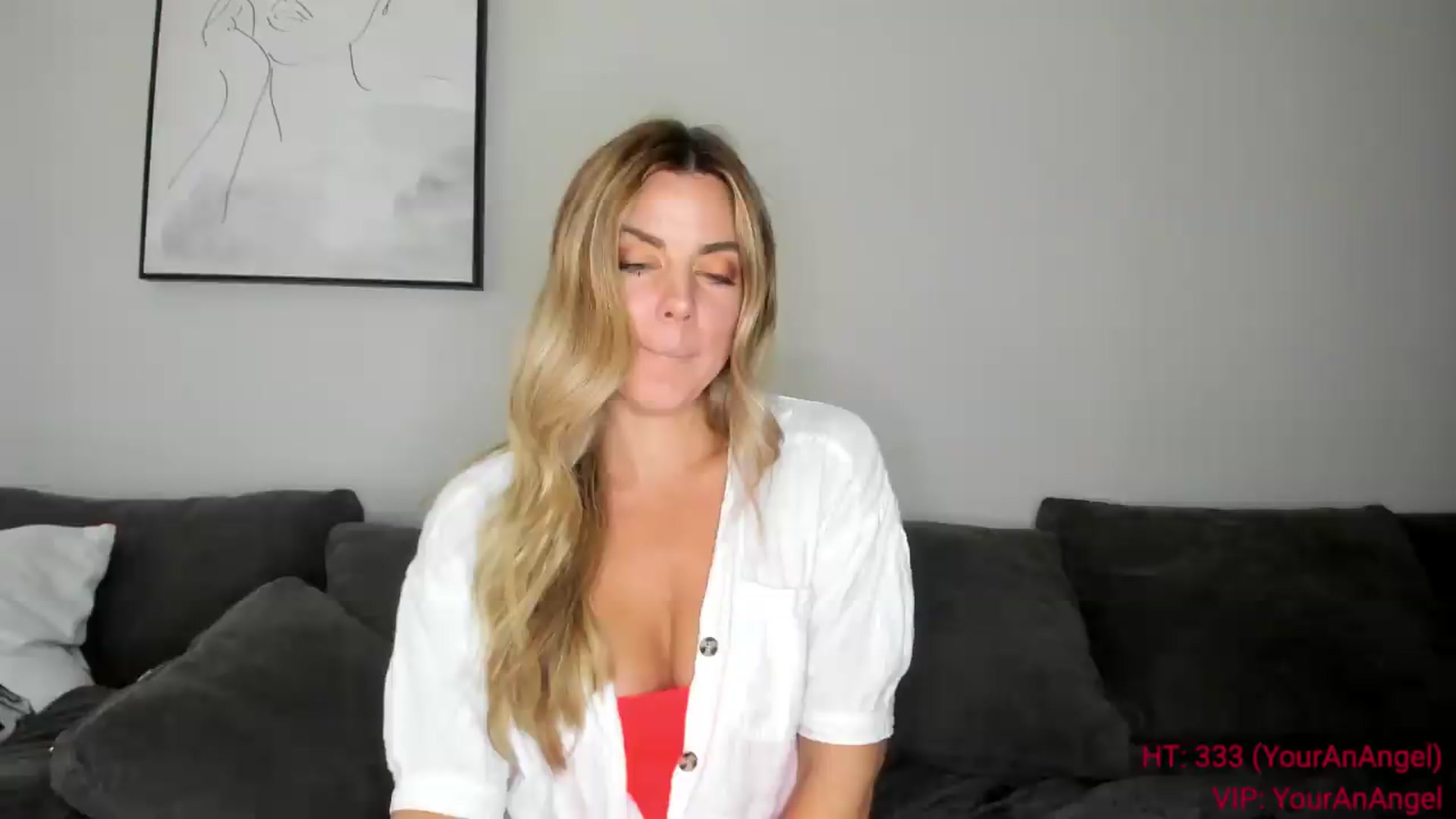 Gallery image thumbnail from Auvrielle's myfreecams stream on, 08/04/2026, 15:15 image 13 of 20
