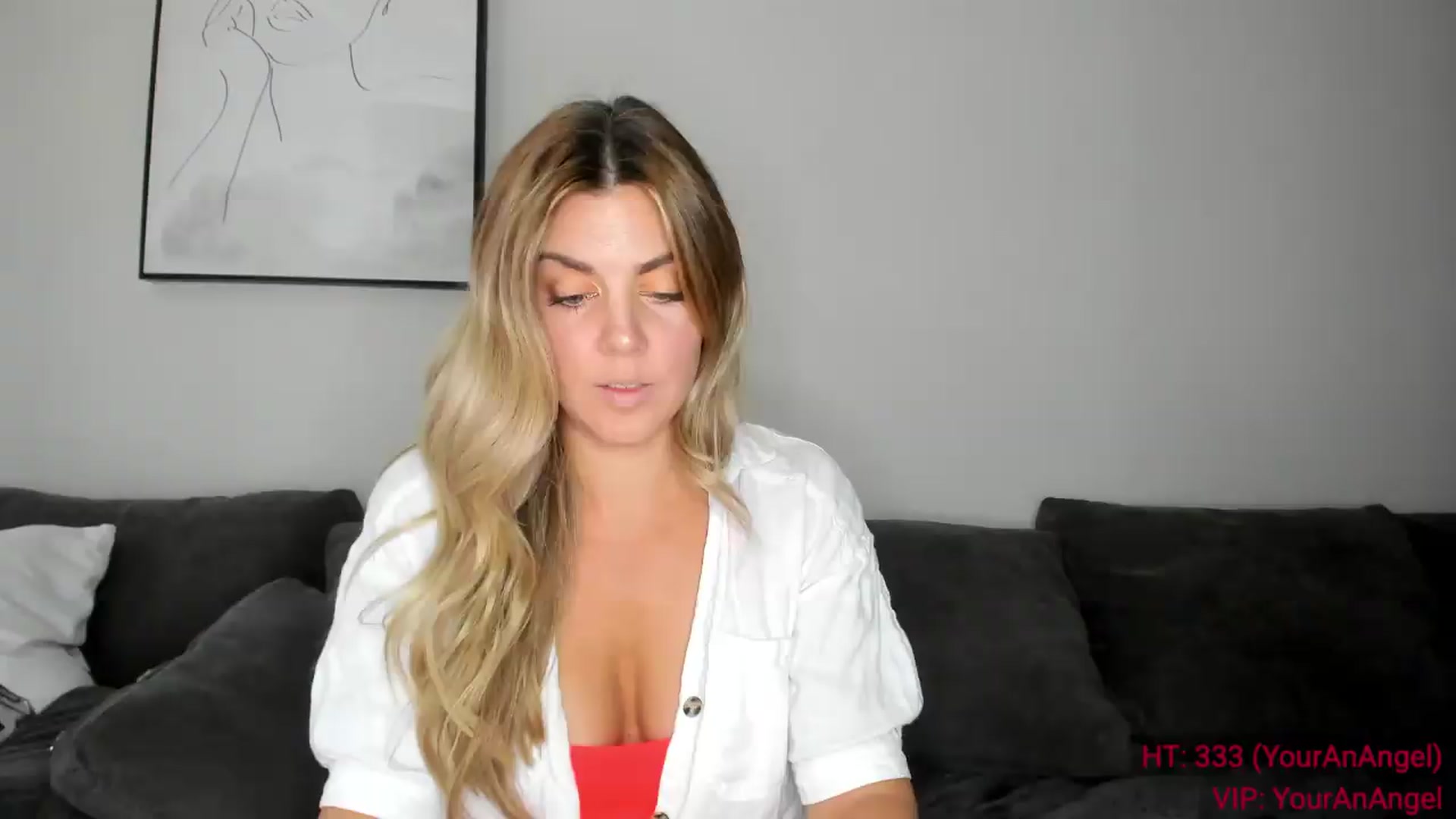 Gallery image thumbnail from Auvrielle's myfreecams stream on, 08/04/2026, 15:15 image 14 of 20
