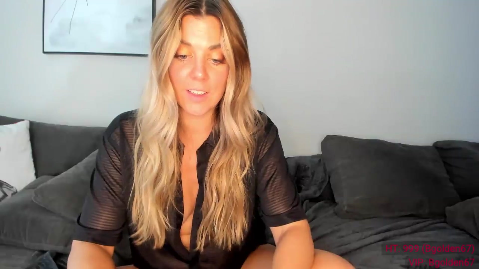 Gallery image thumbnail from Auvrielle's myfreecams stream on, 08/28/2026, 15:09 image 16 of 20