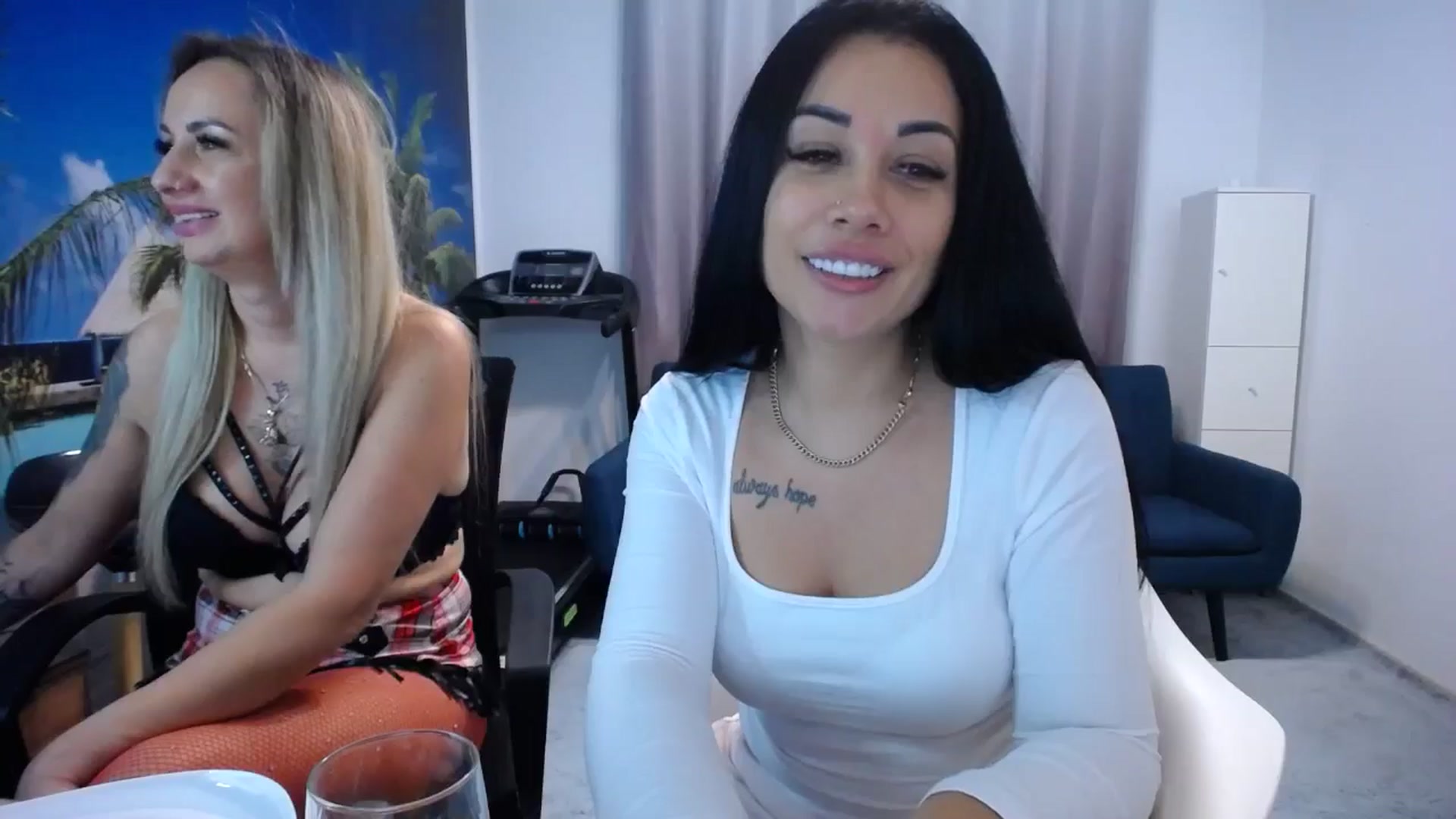 Gallery image thumbnail from Ava888's myfreecams stream on, 01/31/2026, 24:03 image 7 of 20