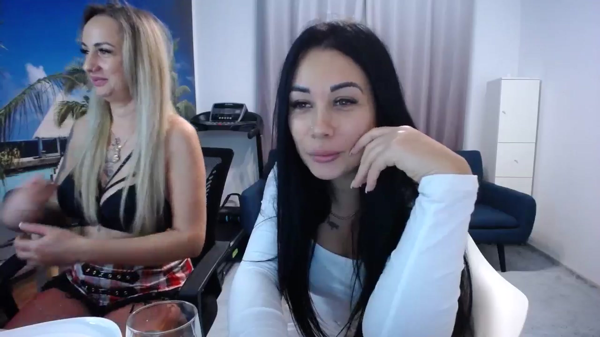 Gallery image thumbnail from Ava888's myfreecams stream on, 01/31/2026, 24:03 image 3 of 20