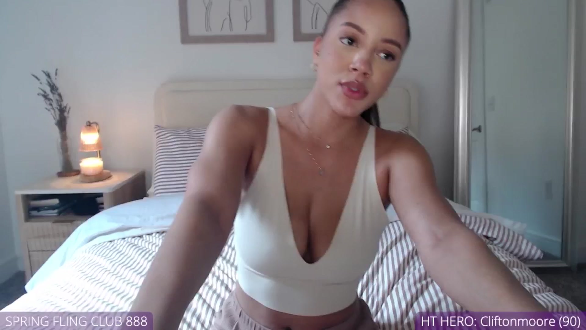 Gallery image thumbnail from AvaBanks's myfreecams stream on, 04/28/2025, 21:32 image 18 of 20