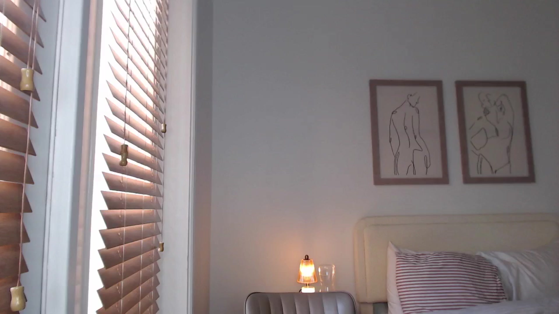 Gallery image thumbnail from AvaBanks's myfreecams stream on, 07/30/2025, 19:03 image 5 of 20