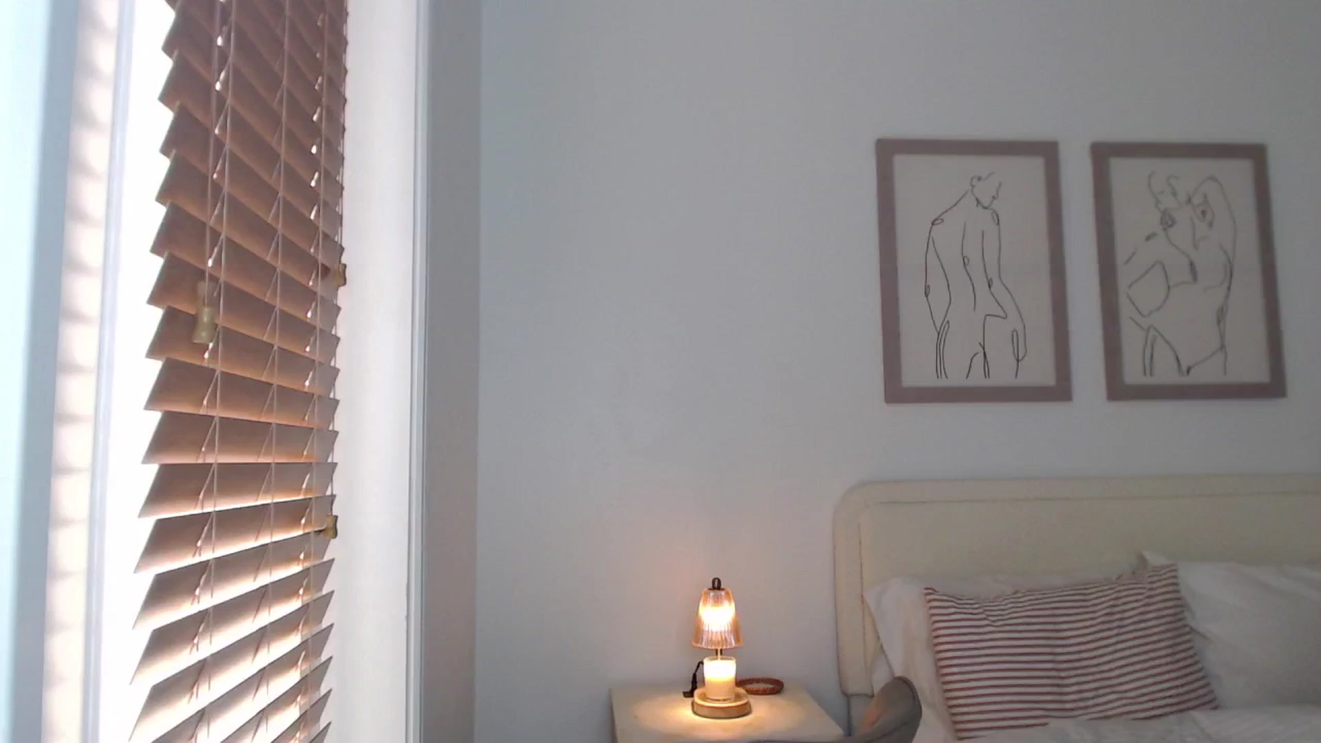 Gallery image thumbnail from AvaBanks's myfreecams stream on, 08/04/2025, 22:46 image 11 of 20
