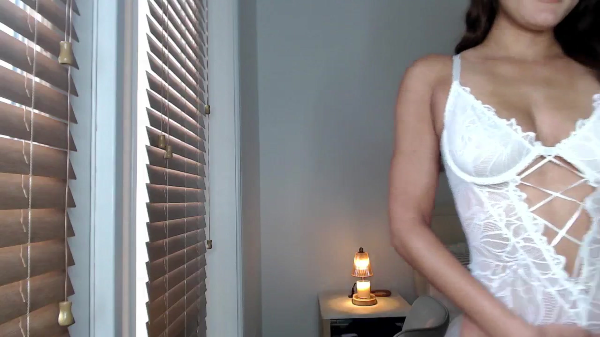Gallery image thumbnail from AvaBanks's myfreecams stream on, 08/05/2025, 20:18 image 15 of 20